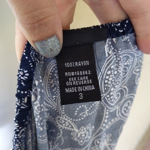 Torrid NAVY PAISLEY CHALLIS BLOUSE - Picture 8 of 9